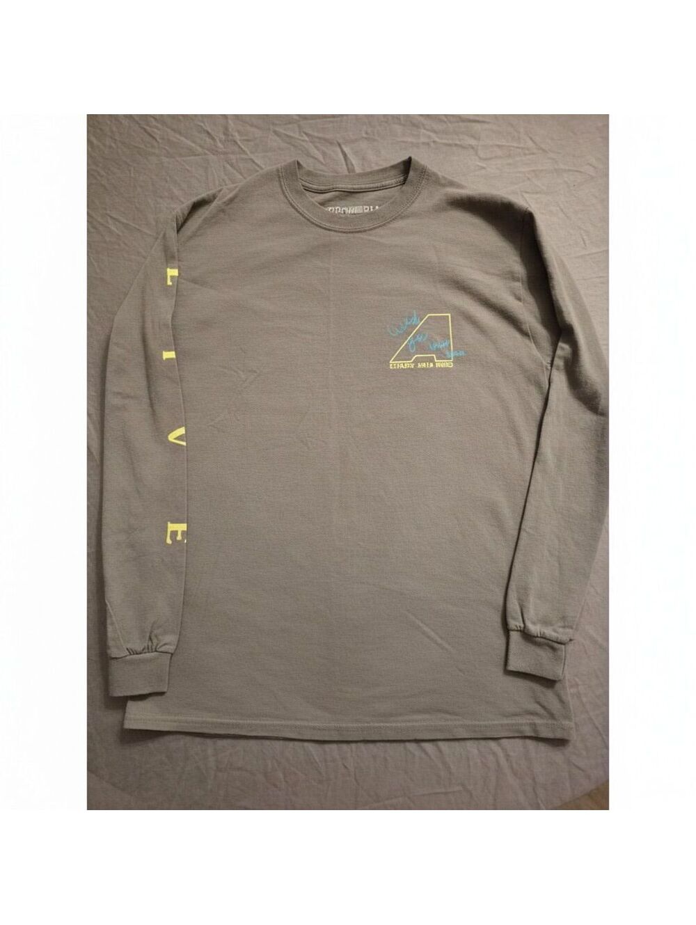 AstroWorld "Stop Look Listen" Long Sleeve Tee Size Medium